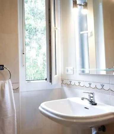 Casa Rtpg Castrillon 11a02 By R2r Consulting *